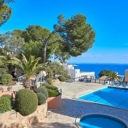 Mll Blue Bay Hotel 3*