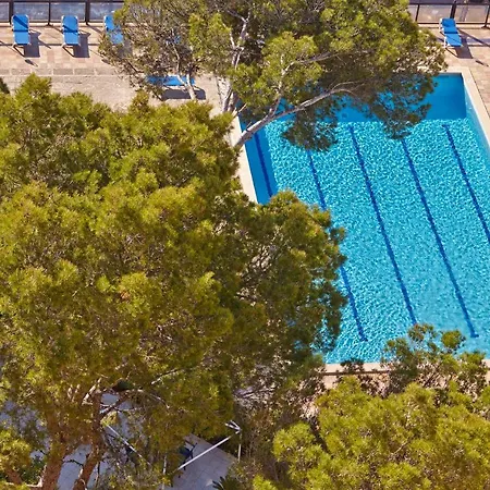 Mll Blue Bay Hotel 3*