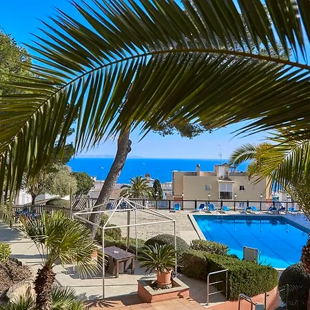 Mll Blue Bay Hotel 3*